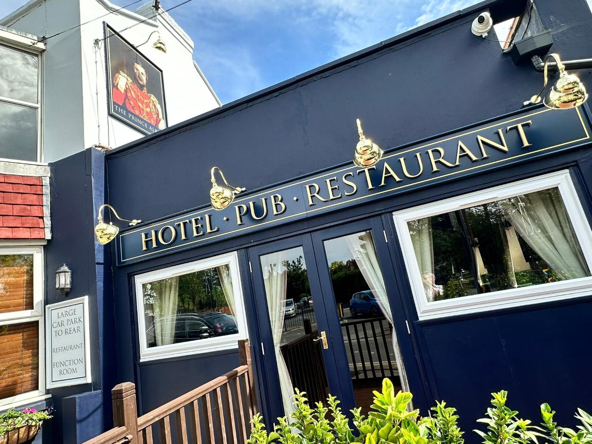 The Prince Albert Pub & Hotel Windsor Exterior foto
